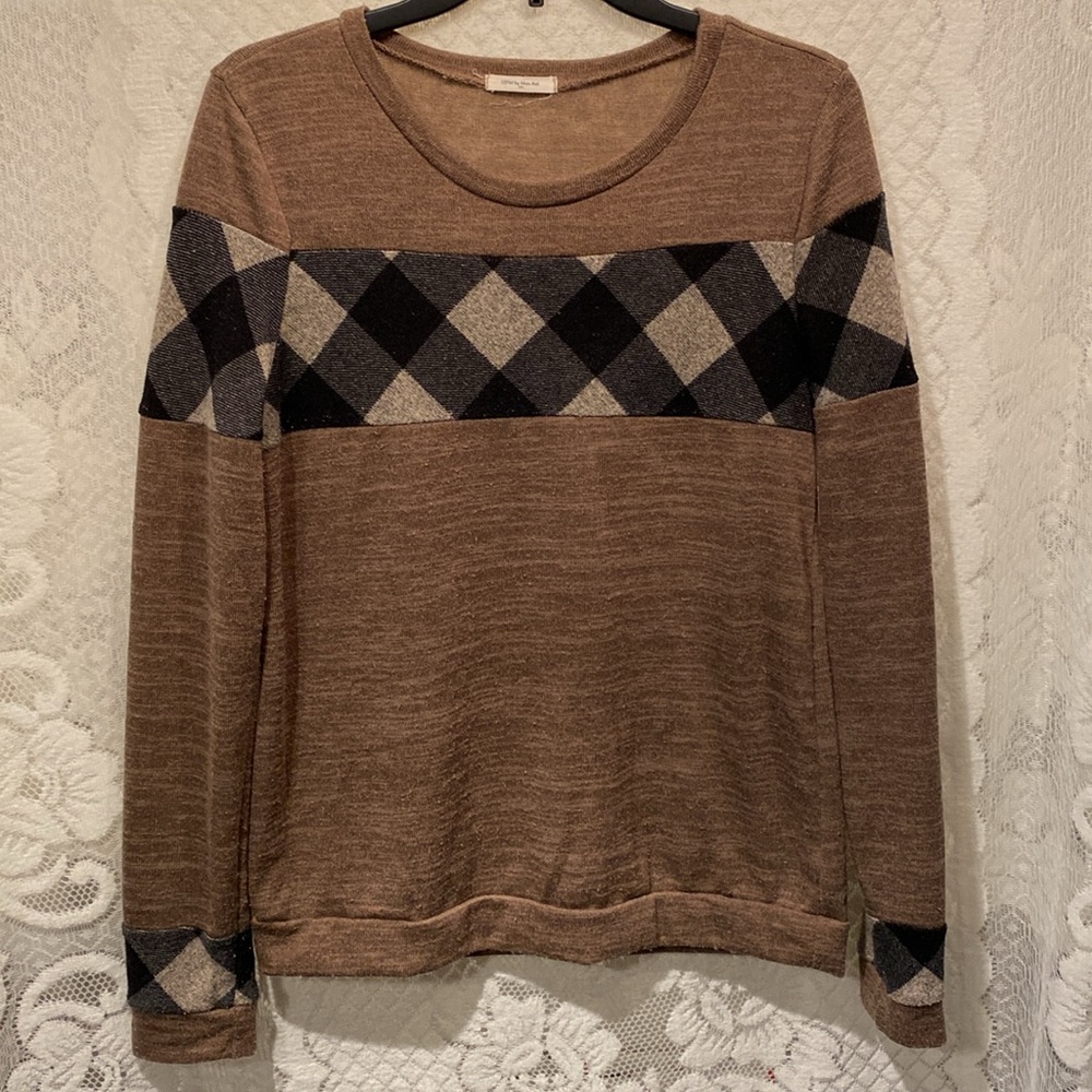 Women’s shirt